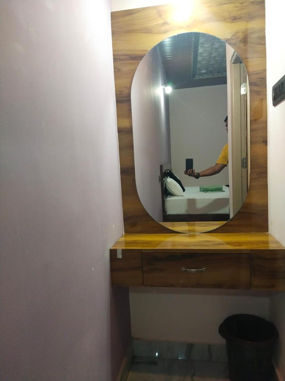 Manoj Homestay ハンピ エクステリア 写真