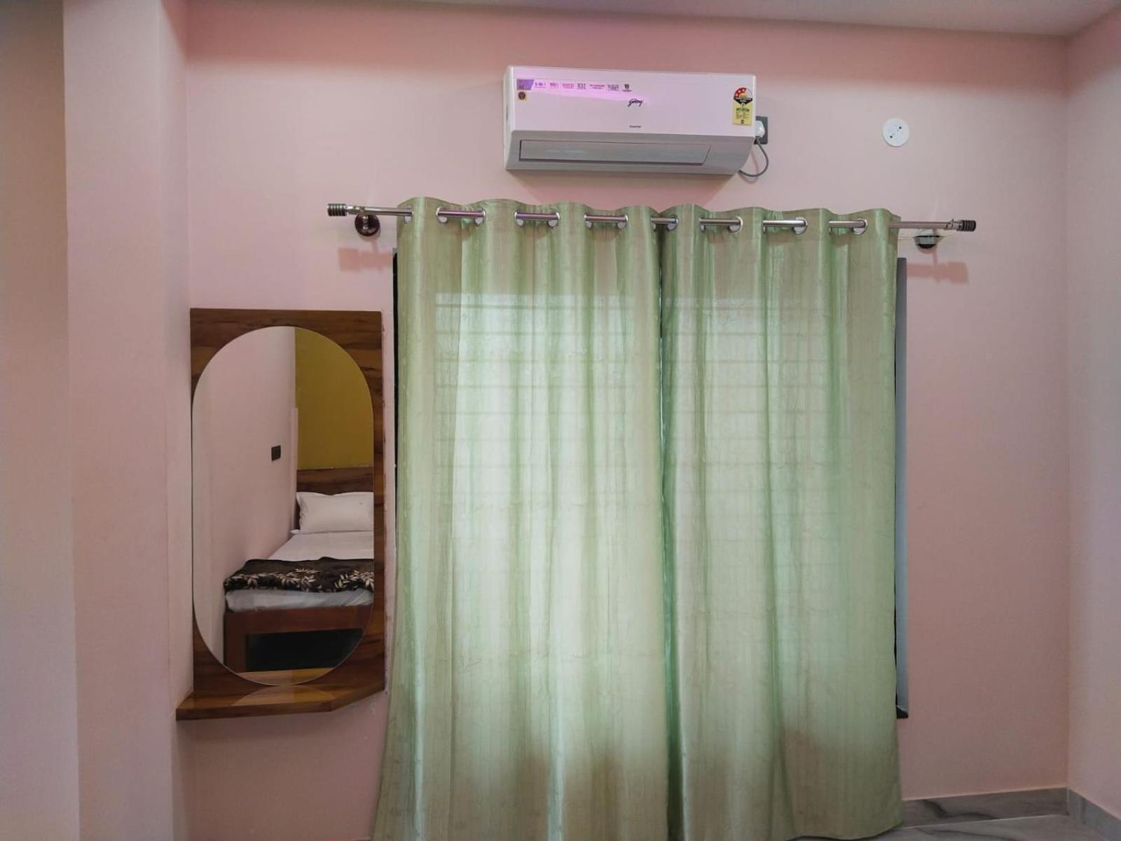 Manoj Homestay ハンピ エクステリア 写真