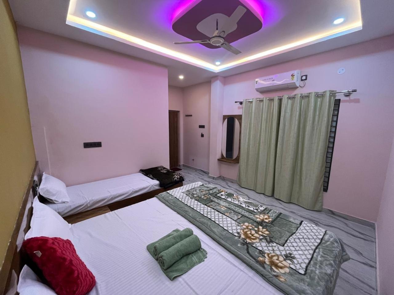 Manoj Homestay ハンピ エクステリア 写真